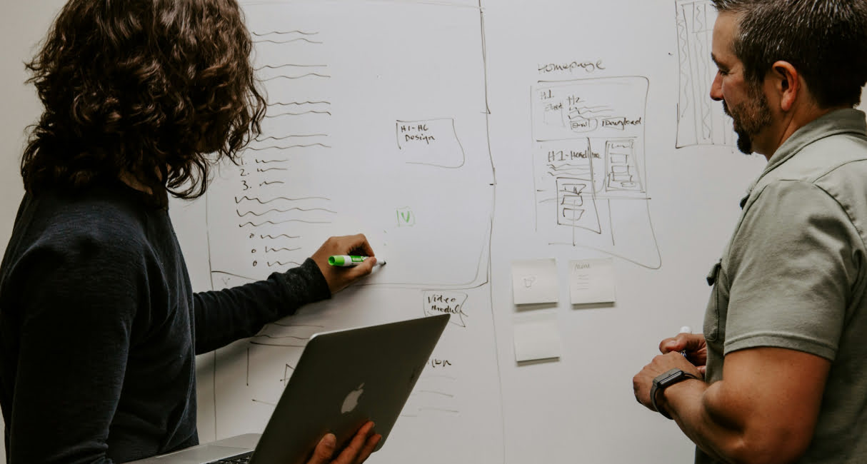 How to Build a Custom LLM for Business: Benefits, Use Cases, and Tips - 3 How to Build a Custom LLM for Business: Benefits, Use Cases, and Tips - 2